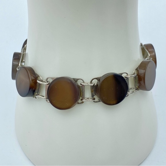 Jewelry Bundle; 4 Bracelets, 1 Ring - Picture 5 of 10